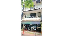 Unit Ruko Dijual di Kebon Jeruk Jakarta Barat 322m2 Unit Ruko Dijual di Kebon Jeruk Jakarta Barat 322m2