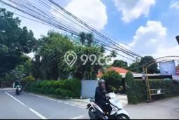 Rumah Mewah Siap Huni LT 2046m2 di Pasar Minggu, Jakarta Selatan Rumah Mewah Siap Huni LT 2046m2 di Pasar Minggu, Jakarta Selatan