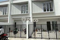 Rumah Luas Asri 3 KT Siap Huni di Duri Kosambi Jakarta Barat Rumah Luas Asri 3 KT Siap Huni di Duri Kosambi Jakarta Barat