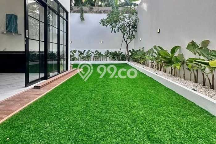 Rumah Eksklusif Siap Huni LT 515m2 di Cilandak, Jakarta Selatan Rumah Eksklusif Siap Huni LT 515m2 di Cilandak, Jakarta Selatan