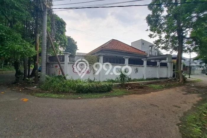 Lokasi strategis! Rumah siap pakai dikontrakkan di Tambaksari LB 200m2 Lokasi strategis! Rumah siap pakai dikontrakkan di Tambaksari LB 200m2