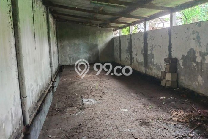 FOR RENT! Gudang di Sukomanunggal Cocok untuk Bisnis 300m2 FOR RENT! Gudang di Sukomanunggal Cocok untuk Bisnis 300m2