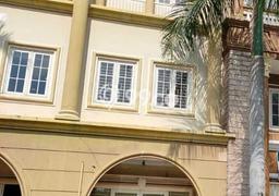 Ruko Dijual di Jakarta Barat LT 60m2 & LB 180m2 Lokasi Terbaik! Ruko Dijual di Jakarta Barat LT 60m2 & LB 180m2 Lokasi Terbaik!