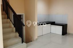 PRIME PROPERTY! Rumah di Green Lake City, 3 KT, Area Premium, Luas 90m² LB 120m² PRIME PROPERTY! Rumah di Green Lake City, 3 KT, Area Premium, Luas 90m² LB 120m²