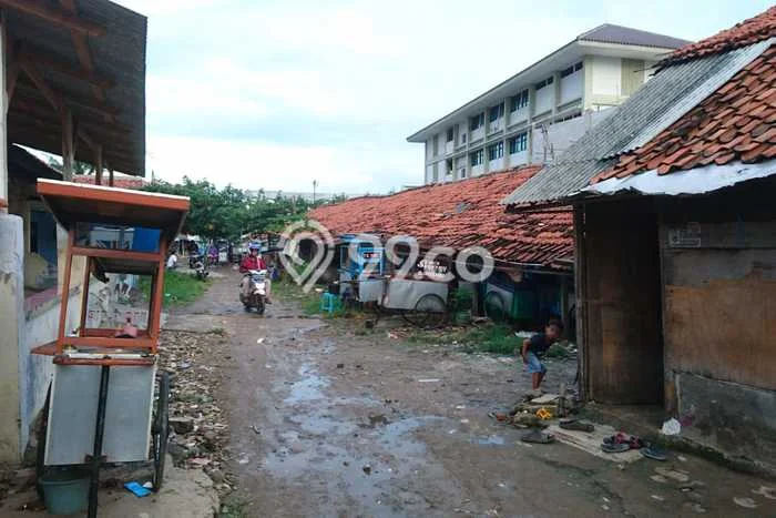 Rumah Elit LB 300m2 Siap Huni Desain Elegan di Cengkareng Barat, Jakarta Barat Rumah Elit LB 300m2 Siap Huni Desain Elegan di Cengkareng Barat, Jakarta Barat