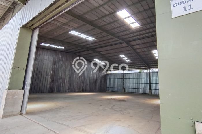AREA KOMERSIAL! Gudang For Rent Kawasan , Luas 1000m2m², Akses Strategis, Siap Bisnis AREA KOMERSIAL! Gudang For Rent Kawasan , Luas 1000m2m², Akses Strategis, Siap Bisnis