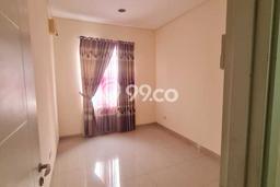 Disewakan! Rumah 4 Kamar Tidur &
4 Kamar Mandi di Green Lake City, Jakarta Barat Disewakan! Rumah 4 Kamar Tidur &
4 Kamar Mandi di Green Lake City, Jakarta Barat