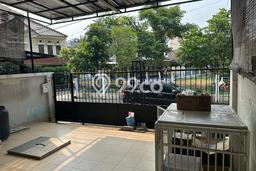 Rumah Modern 4 KT di Duri Kosambi Jakarta Barat Semi Furnished Rumah Modern 4 KT di Duri Kosambi Jakarta Barat Semi Furnished