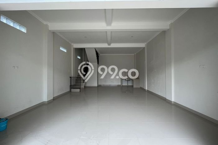 Unit Ruko Dijual di Tangerang LT 84m2 & LB 240m2 Unit Ruko Dijual di Tangerang LT 84m2 & LB 240m2