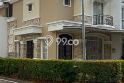 Rumah Elit Modern Tanpa Renovasi di Green Lake City Jakarta Barat Rumah Elit Modern Tanpa Renovasi di Green Lake City Jakarta Barat