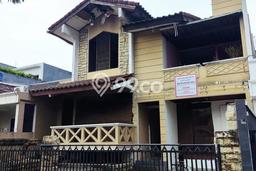 Rumah Eksklusif Dijual LT 187m2 di Kebayoran Lama, Jakarta Selatan Rumah Eksklusif Dijual LT 187m2 di Kebayoran Lama, Jakarta Selatan