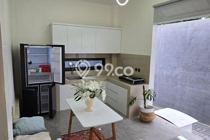 Unit Kost Dijual di Cibubur dengan 29 Kamar Kawasan Ramai Unit Kost Dijual di Cibubur dengan 29 Kamar Kawasan Ramai