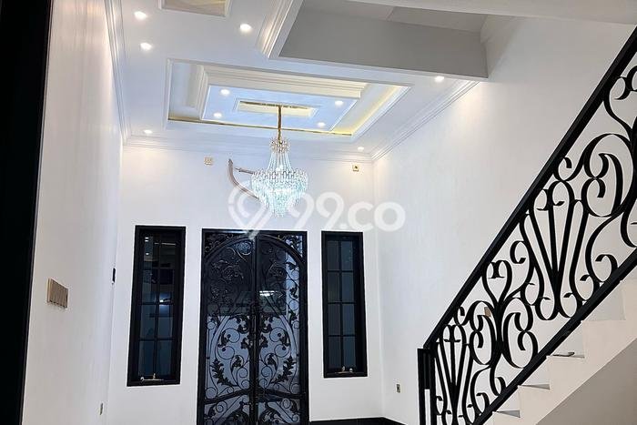 Rumah Luxury Modern Siap Huni di Pulomas Jakarta Timur Rumah Luxury Modern Siap Huni di Pulomas Jakarta Timur