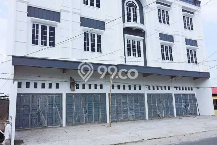 GOOD DEAL! Rumah Premium di Medan Perjuangan, Luas 80m² LB 150m² GOOD DEAL! Rumah Premium di Medan Perjuangan, Luas 80m² LB 150m²