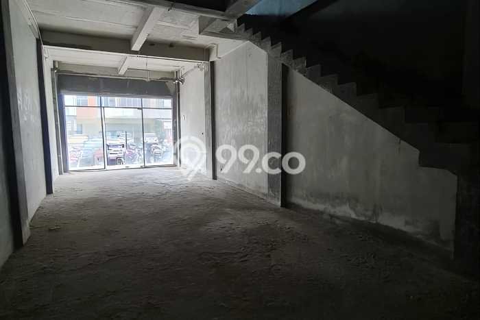 Disewakan Ruko komersial di Percut Sei Tuan luas bangunan 315m2 Disewakan Ruko komersial di Percut Sei Tuan luas bangunan 315m2