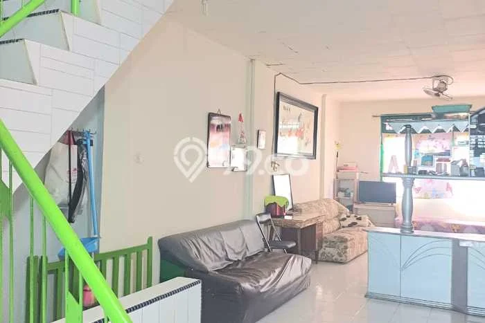 Lokasi strategis! Rumah siap huni dikontrakkan di Medan Area LB 189m2 Lokasi strategis! Rumah siap huni dikontrakkan di Medan Area LB 189m2