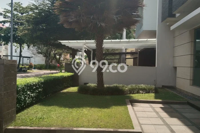 Hunian Mewah LB 700m2 Siap Pakai Desain Elegan di Padang Bulan, Medan Hunian Mewah LB 700m2 Siap Pakai Desain Elegan di Padang Bulan, Medan