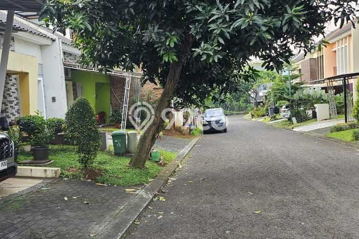 Rumah Modern 2 KT di Cibubur Bogor Unfurnished Rumah Modern 2 KT di Cibubur Bogor Unfurnished