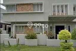 Rumah Luxury Modern Tanpa Renovasi di Cibubur Jakarta Timur Rumah Luxury Modern Tanpa Renovasi di Cibubur Jakarta Timur