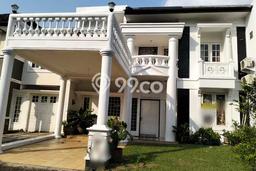 Rumah Elit Modern Tanpa Renovasi di Cibubur Bogor Rumah Elit Modern Tanpa Renovasi di Cibubur Bogor