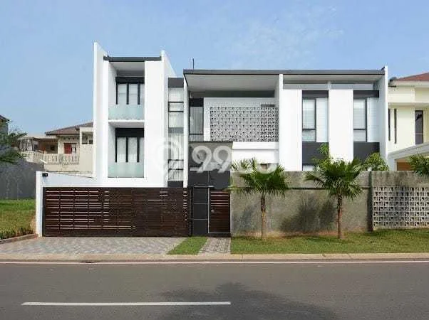 Rumah Elit LB 512m2 Siap Huni Desain Elegan di Cibubur, Bogor Rumah Elit LB 512m2 Siap Huni Desain Elegan di Cibubur, Bogor
