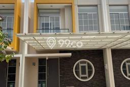 Bisa KPR! Rumah Asri di Pantai Indah Kapuk, Luas 75m² Bangunan 107m² Bisa KPR! Rumah Asri di Pantai Indah Kapuk, Luas 75m² Bangunan 107m²