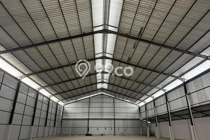 Unit Gudang Disewakan di Lippo Karawaci di Area Ramai & Strategis Unit Gudang Disewakan di Lippo Karawaci di Area Ramai & Strategis
