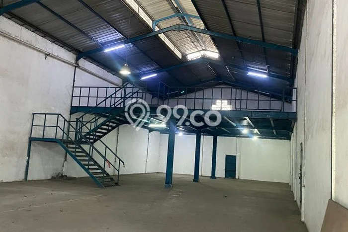 Disewakan Gudang di Pusat Kota Jakarta Barat Ramai Strategis Disewakan Gudang di Pusat Kota Jakarta Barat Ramai Strategis