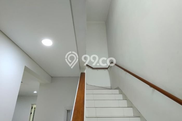 For Sale! Premium House LT 112m2 Desain Elegan di Alam Sutera For Sale! Premium House LT 112m2 Desain Elegan di Alam Sutera