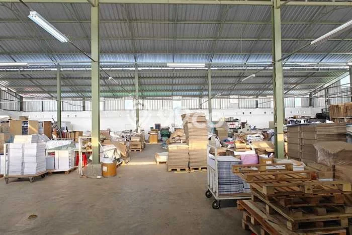 Gudang Disewa di Tangerang dengan LB 900m2 Area Komersial Ramai Gudang Disewa di Tangerang dengan LB 900m2 Area Komersial Ramai
