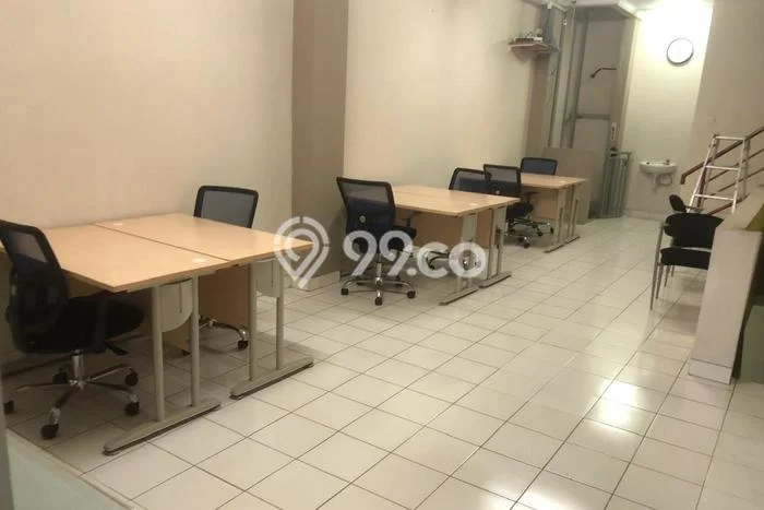 Disewakan Ruko di Kawasan Ramai Meruya Luas 280m2 Disewakan Ruko di Kawasan Ramai Meruya Luas 280m2