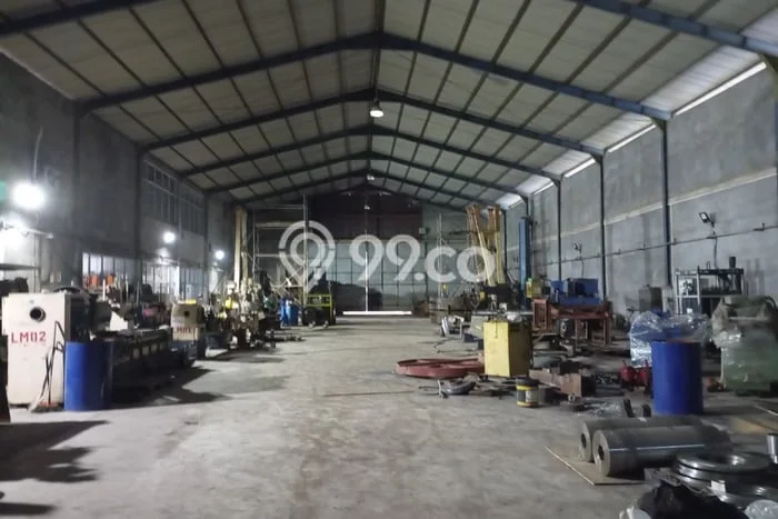 Unit Gudang Dijual di Sagulung Batam Luas Bangunan 1080m2 Unit Gudang Dijual di Sagulung Batam Luas Bangunan 1080m2