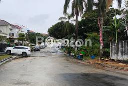 Lahan Dijual Lokasi Strategis di Batam dengan Luas 150m2 Lahan Dijual Lokasi Strategis di Batam dengan Luas 150m2