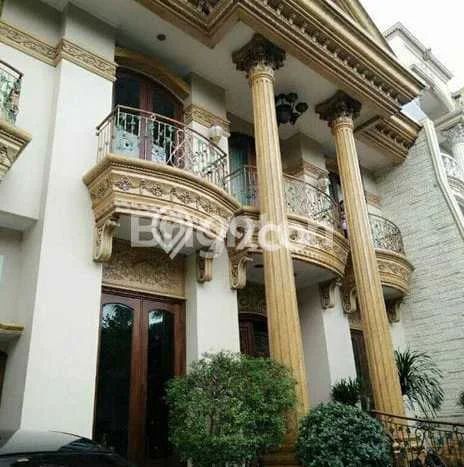 Hunian Mewah Siap Huni LT 330m2 di Kelapa Gading, Jakarta Utara Hunian Mewah Siap Huni LT 330m2 di Kelapa Gading, Jakarta Utara