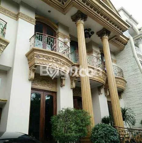Hunian Mewah Siap Huni LT 330m2 di Kelapa Gading, Jakarta Utara Hunian Mewah Siap Huni LT 330m2 di Kelapa Gading, Jakarta Utara