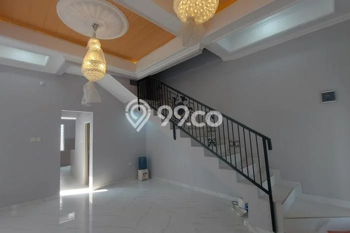 Jual Rumah Luas Megah Dengan View Eksklusif di Cinere, Jakarta Selatan Jual Rumah Luas Megah Dengan View Eksklusif di Cinere, Jakarta Selatan
