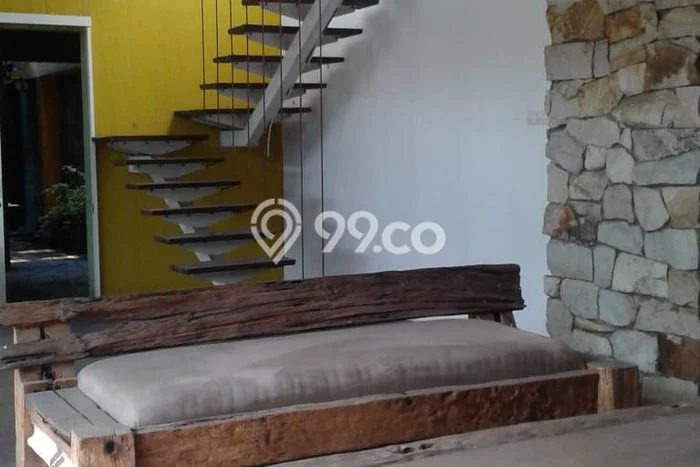 Hunian Cantik Modern Lb 340m2 di Gunung Pati, Semarang Hunian Cantik Modern Lb 340m2 di Gunung Pati, Semarang