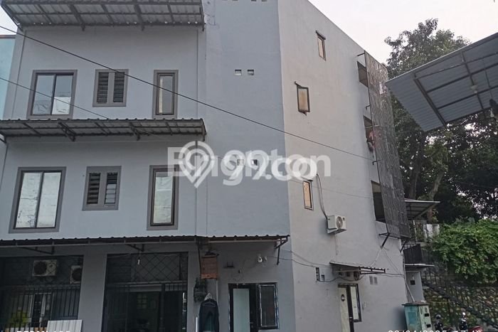 Untuk Dijual! Komersial di Serpong Villa Melati Mas Tangerang Selatan LT 160m2 / LB 450m2 Kawasan Bisnis Untuk Dijual! Komersial di Serpong Villa Melati Mas Tangerang Selatan LT 160m2 / LB 450m2 Kawasan Bisnis