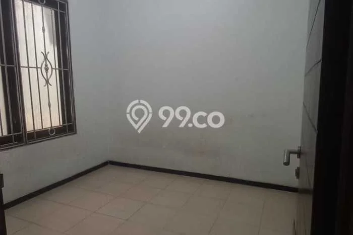 Dijual Hunian Rumah Nyaman 4 KT di Ketintang, Surabaya Dijual Hunian Rumah Nyaman 4 KT di Ketintang, Surabaya