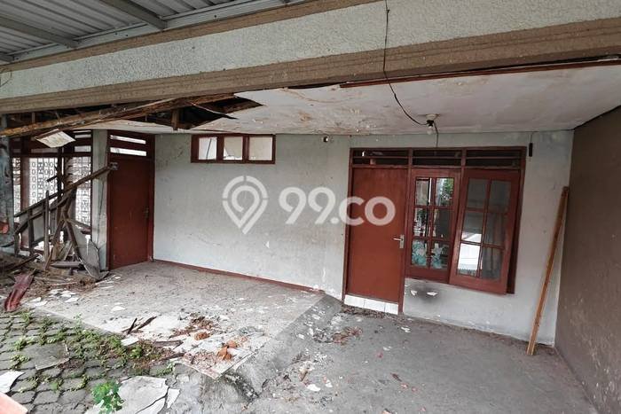 For Sale Rumah 4 Kamar Lokasi Ideal Bagus dan Strategis di Gayungan For Sale Rumah 4 Kamar Lokasi Ideal Bagus dan Strategis di Gayungan