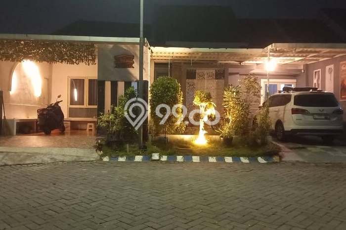 PROMO TERBATAS! Rumah Berkualitas di Buduran, Sidoarjo, Luas 166m2m² LB 150m2m² PROMO TERBATAS! Rumah Berkualitas di Buduran, Sidoarjo, Luas 166m2m² LB 150m2m²