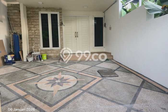 Rumah Modern Minimalis 5 Kamar Siap Huni di Gayungan Rumah Modern Minimalis 5 Kamar Siap Huni di Gayungan