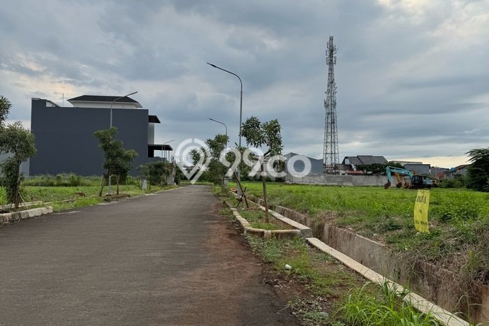 Untuk Dijual Tanah di Jakarta Barat, Luas 225m2 - Untuk Dijual Tanah di Jakarta Barat, Luas 225m2 -