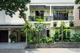 Dijual Rumah Premium dengan Fasilitas Sekitar Komplit di Cilandak, Jakarta Selatan Dijual Rumah Premium dengan Fasilitas Sekitar Komplit di Cilandak, Jakarta Selatan