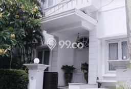 Rumah Elit LB 350m2 Siap Pakai Desain Elegan di Rawamangun, Jakarta Timur Rumah Elit LB 350m2 Siap Pakai Desain Elegan di Rawamangun, Jakarta Timur