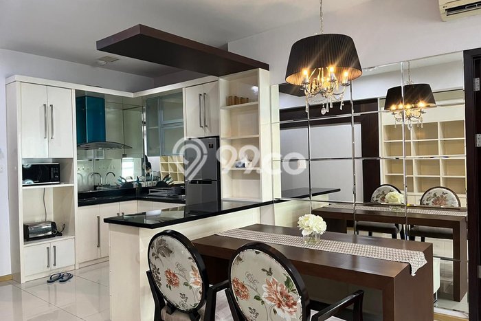Apartemen Disewakan 2 Kamar Murah Siap Huni di Jakarta Selatan, Luas 94m2 Apartemen Disewakan 2 Kamar Murah Siap Huni di Jakarta Selatan, Luas 94m2