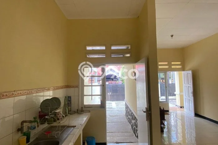Dijual Hunian Rumah Nyaman 2 Kamar di Niaga Kalimas, Bekasi Dijual Hunian Rumah Nyaman 2 Kamar di Niaga Kalimas, Bekasi
