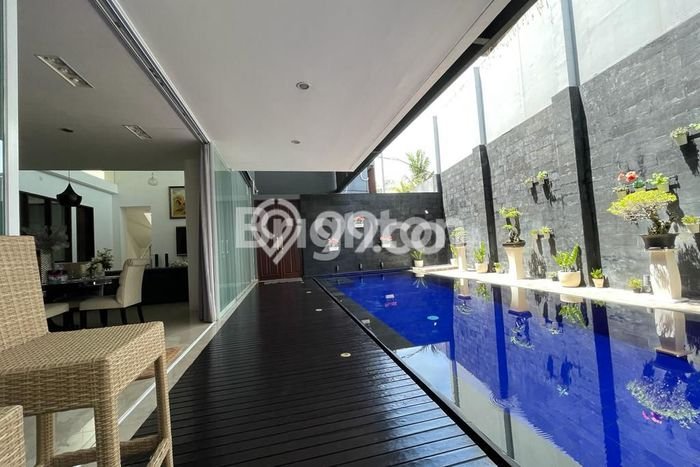 DIJUAL! Vila di Sukawati, Luas 300m2m², Dekat ke Pusat Kota DIJUAL! Vila di Sukawati, Luas 300m2m², Dekat ke Pusat Kota