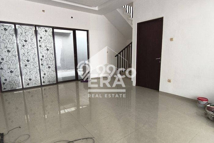 Jual Rumah Eksklusif 3 KT di Golden City, Bekasi Jual Rumah Eksklusif 3 KT di Golden City, Bekasi