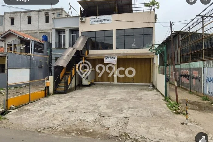 Ruko Disewa di Depok dengan LB 140m2 Area Komersial Ramai Ruko Disewa di Depok dengan LB 140m2 Area Komersial Ramai